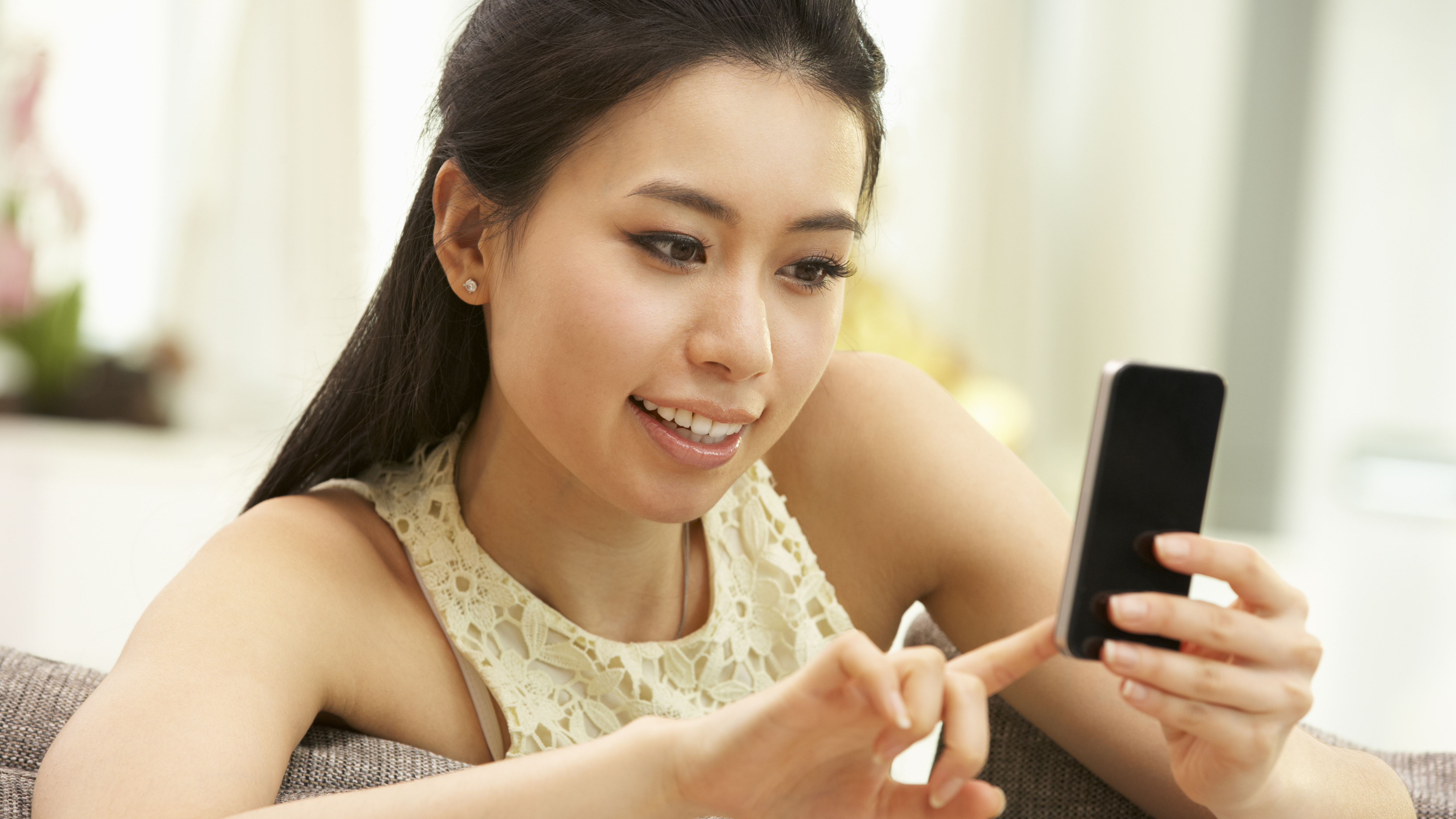 Facebook Pages and Groups: Best Practices for Ministry