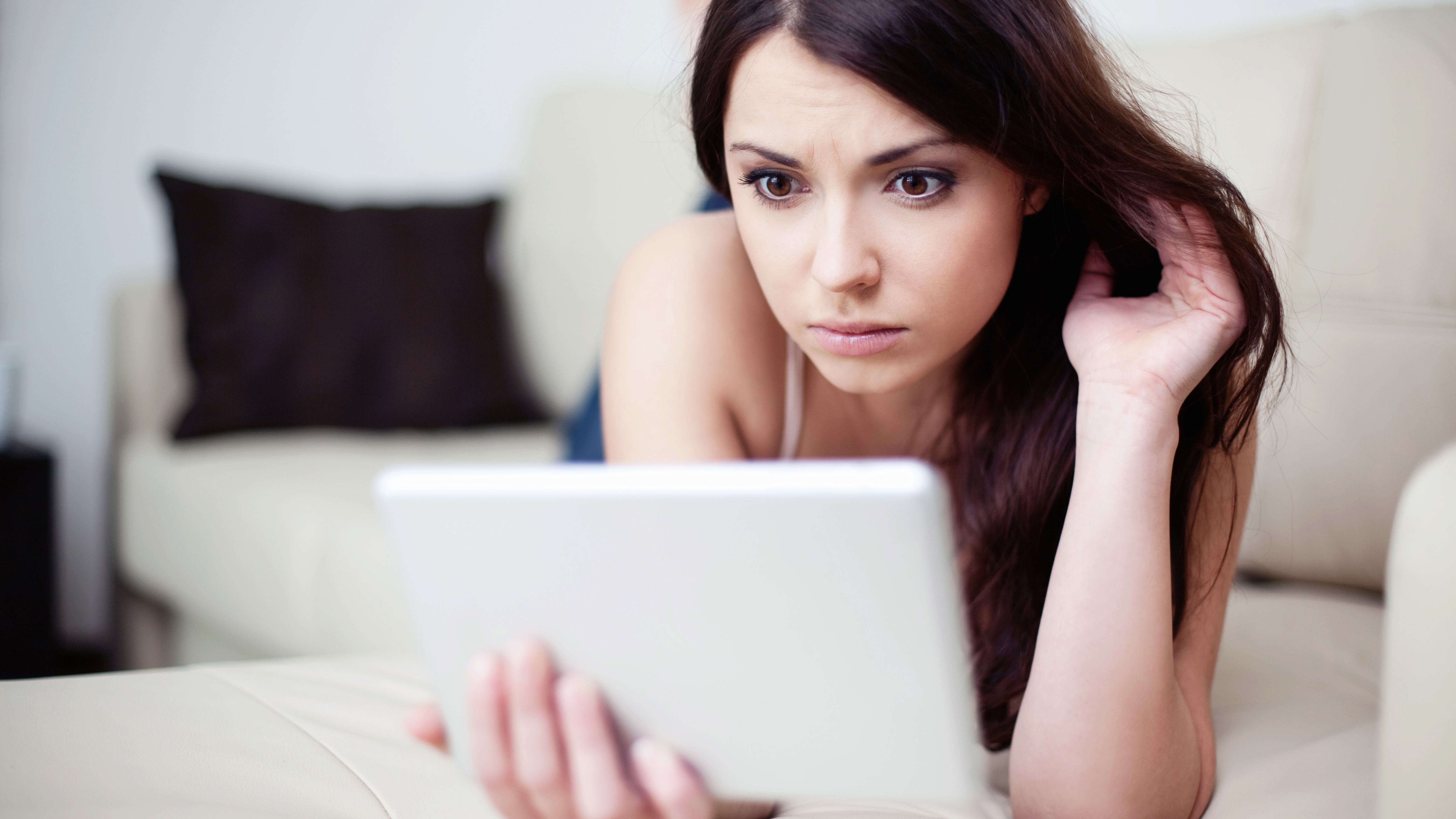 5616px x 3160px - Are We Failing Women in the Battle Against Porn? | Cru