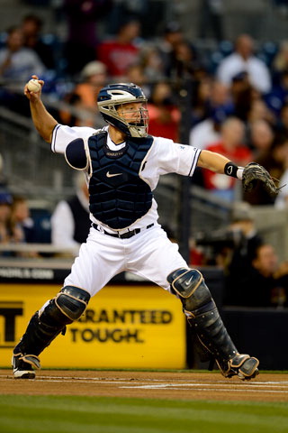 Padres catcher wants new season to honor God (sidebar photo)